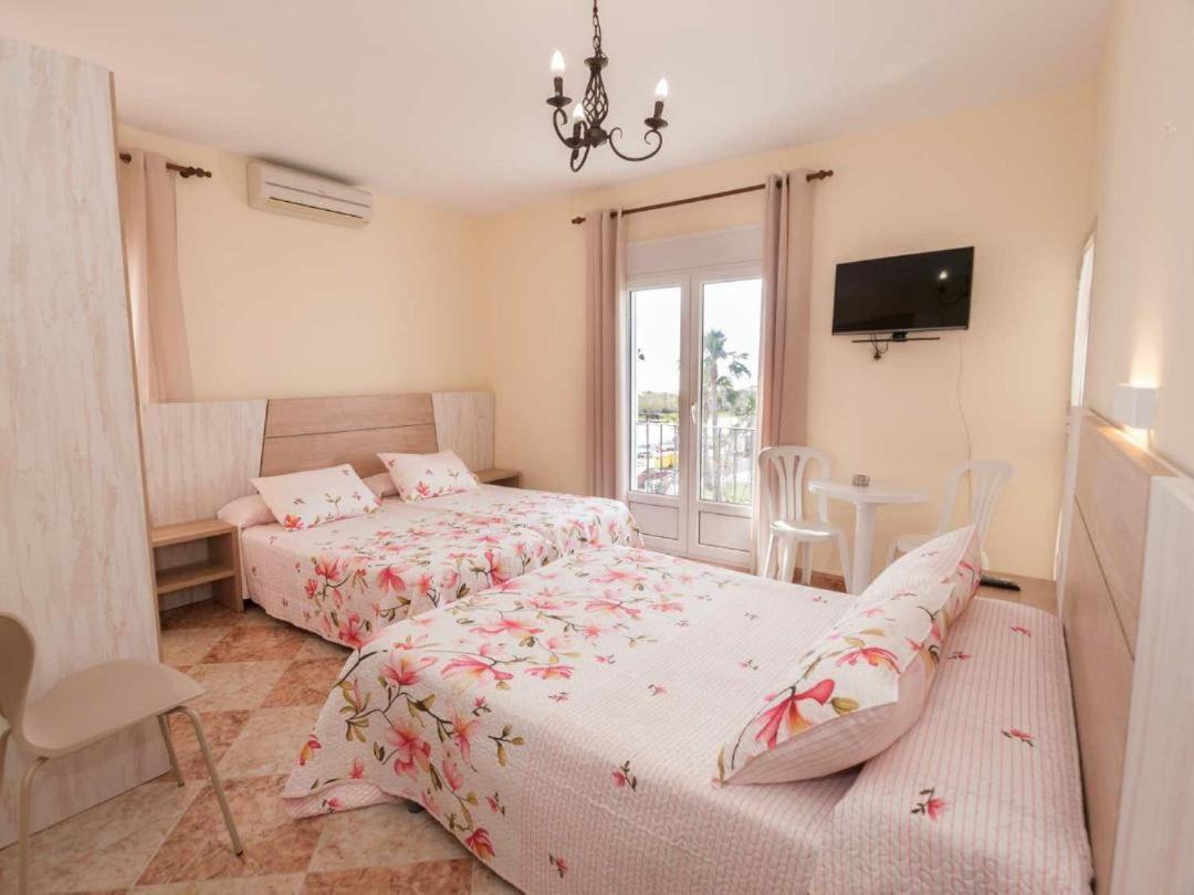 קוניל דה לה פרונטרה Hostal Sonrisa Del Mar מראה חיצוני תמונה